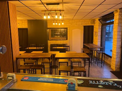 La Chose Bar