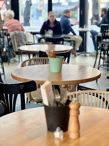Bar Le Parisien