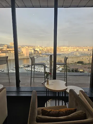 Dantès Skylounge