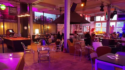 Mercado negro - Bar & Rooftop / Cocktails & Tapas